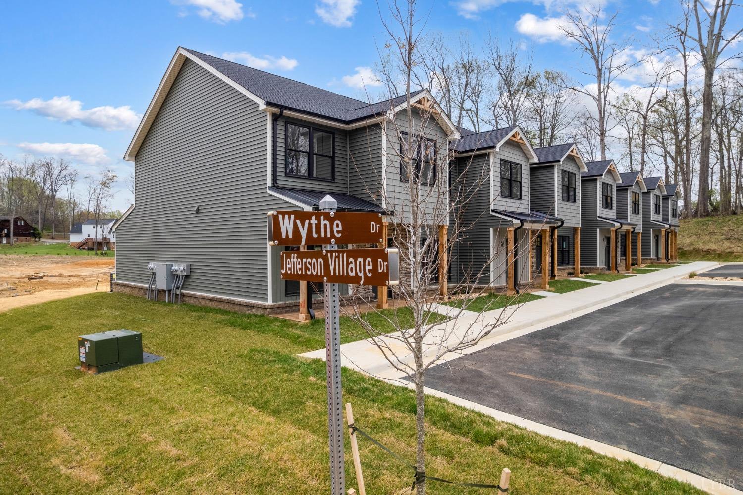 1017 Wythe Drive, Forest, Virginia image 33