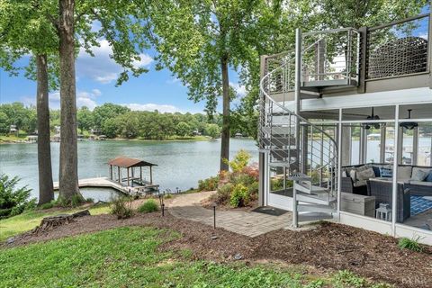 Tiny photo for 292 Cove Road, Penhook, VA 24137 (MLS # 362999)