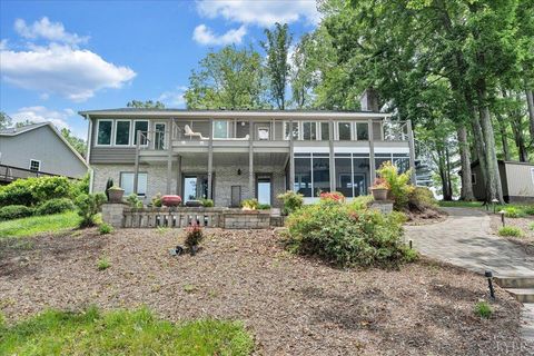 Tiny photo for 292 Cove Road, Penhook, VA 24137 (MLS # 362999)