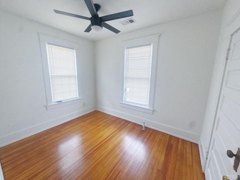 Tiny photo for 301 Yeardley Avenue, Lynchburg, VA 24501 (MLS # 365029)