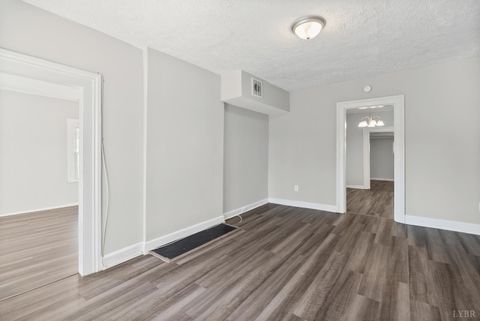 Tiny photo for 811 Polk Street, Lynchburg, VA 24501 (MLS # 363955)