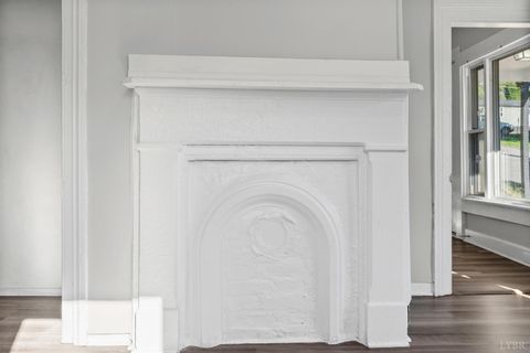 Tiny photo for 811 Polk Street, Lynchburg, VA 24501 (MLS # 363955)