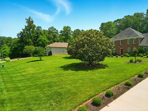 Tiny photo for 103 Waterton Drive, Lynchburg, VA 24503 (MLS # 365373)