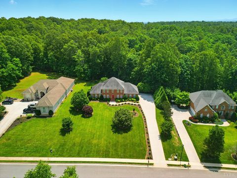 Tiny photo for 103 Waterton Drive, Lynchburg, VA 24503 (MLS # 365373)