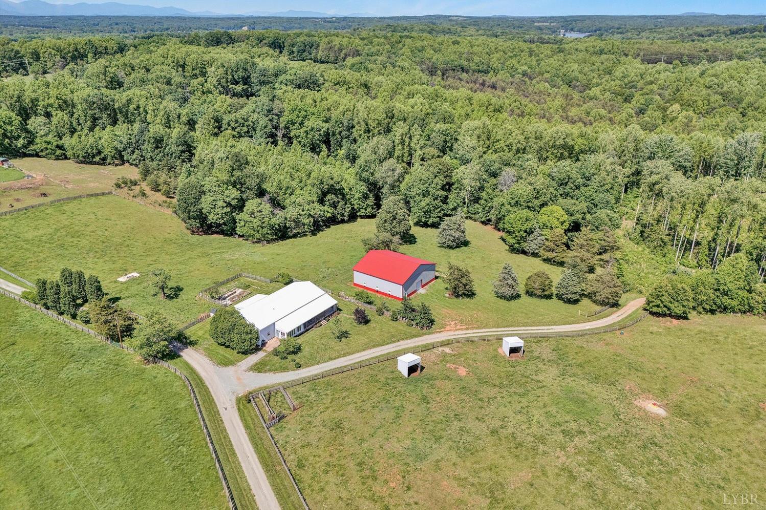 135 Holyfield Lane, Moneta, Virginia image 32