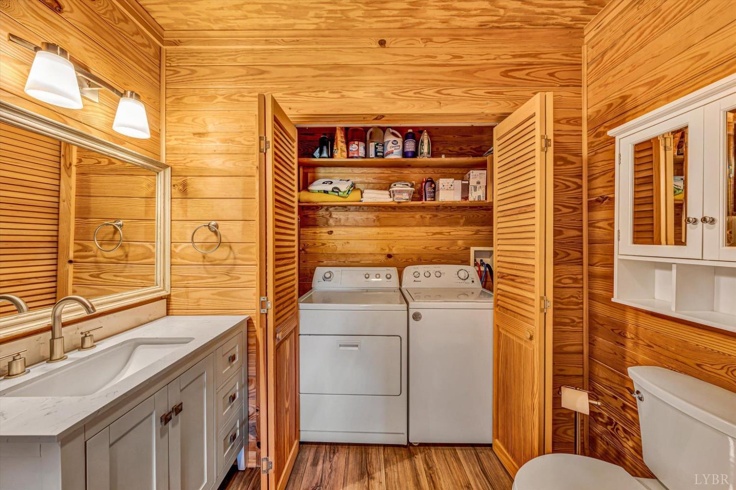 135 Holyfield Lane, Moneta, Virginia image 13