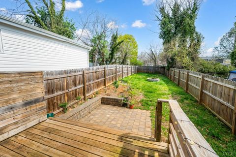 Tiny photo for 86 Polk Street, Lynchburg, VA 24504 (MLS # 365544)