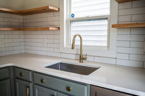 Tiny photo for 86 Polk Street, Lynchburg, VA 24504 (MLS # 365544)