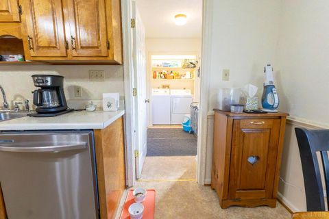 Tiny photo for 511 Darrell Lane, Hurt, VA 24563 (MLS # 364138)