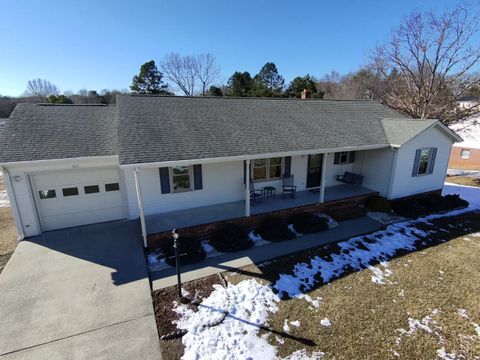 Tiny photo for 511 Darrell Lane, Hurt, VA 24563 (MLS # 364138)