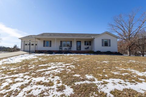 Photo of 511 Darrell Lane, Hurt, VA 24563 (MLS # 364138)