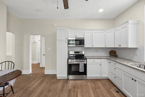 Tiny photo for 859 Belmont Street, Lynchburg, VA 24504 (MLS # 362395)