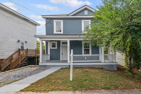Tiny photo for 859 Belmont Street, Lynchburg, VA 24504 (MLS # 362395)