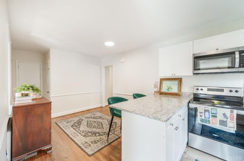 Tiny photo for 1531 Fairway Place, Lynchburg, VA 24503 (MLS # 364071)