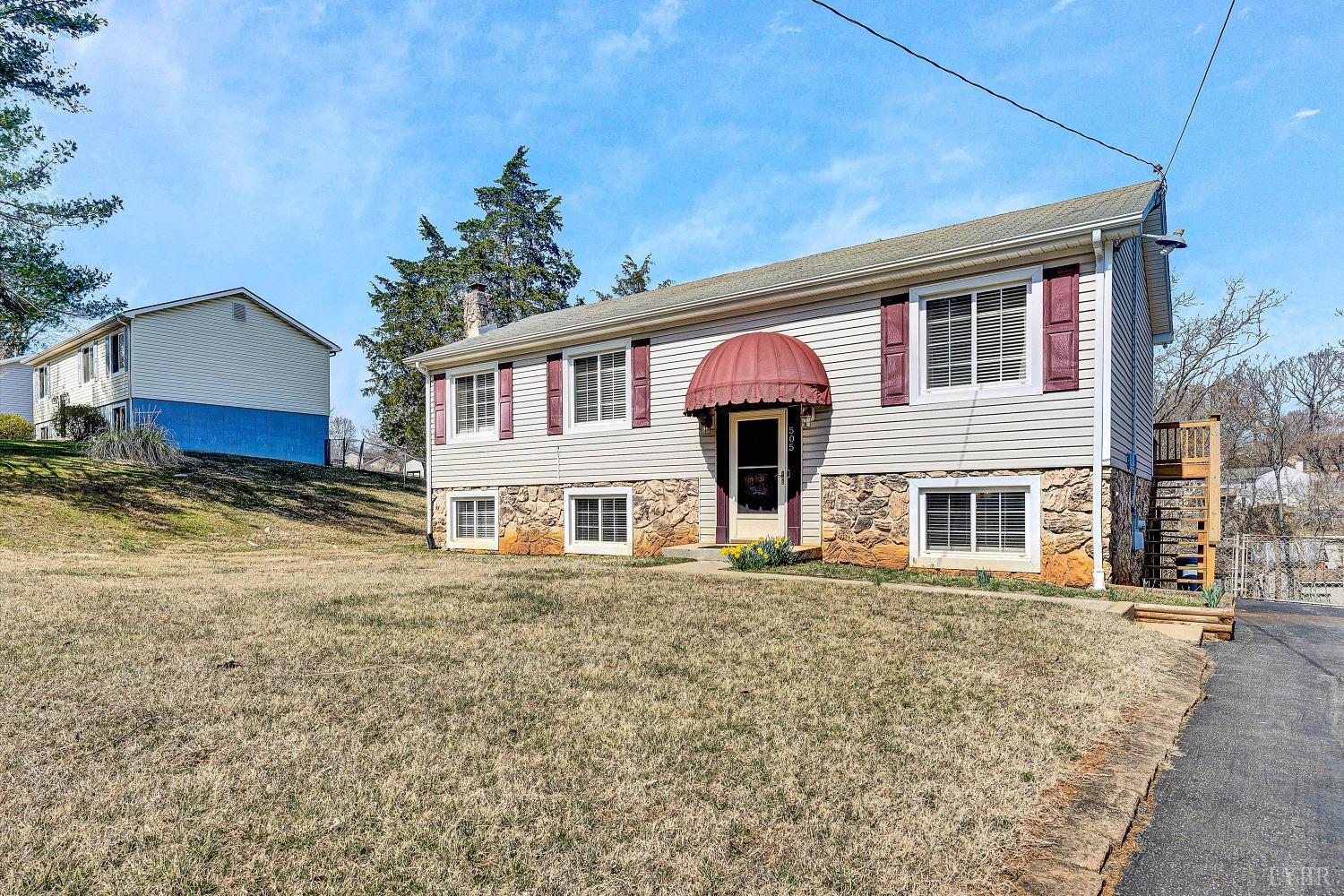 505 Sweeney Circle, Forest, Virginia image 2