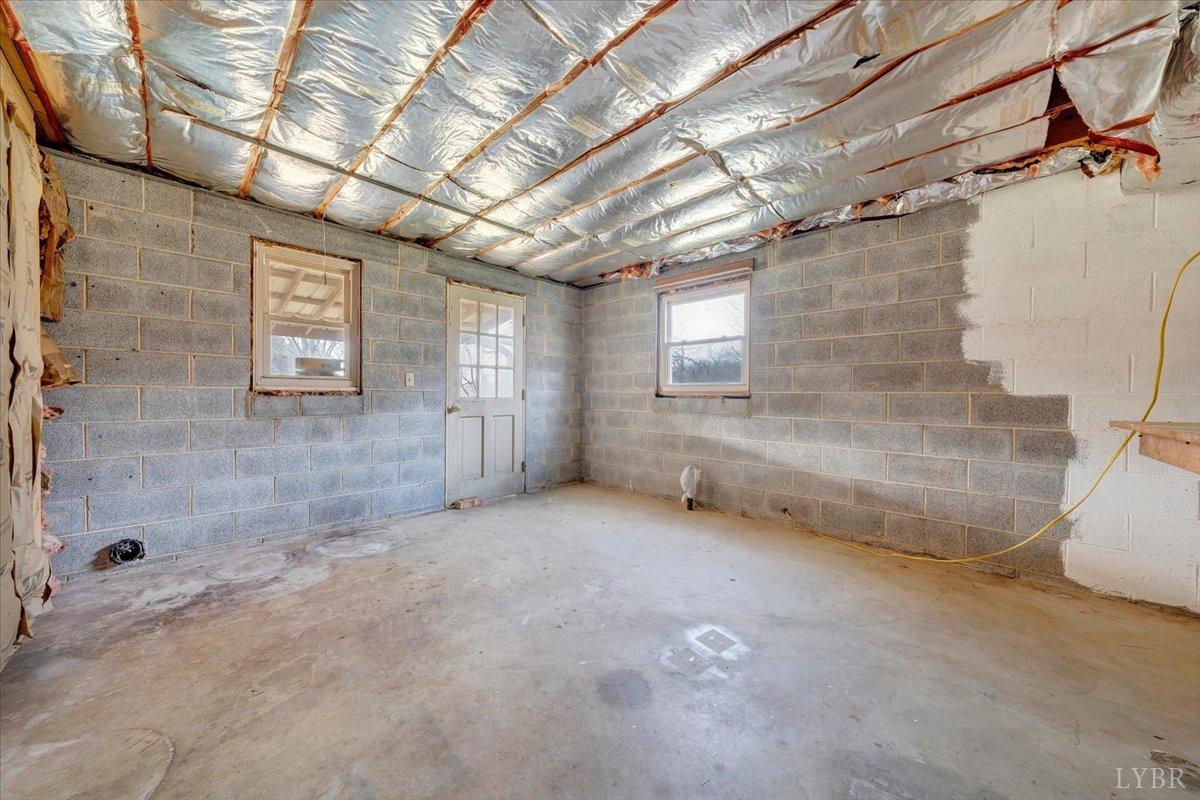 15981 Rockford School Road, Hurt, Virginia image 45