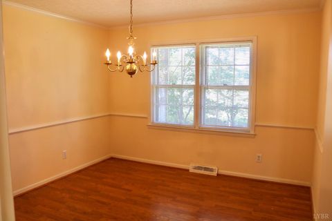Tiny photo for 121 Gatlin St, Lynchburg, VA 24502 (MLS # 364621)