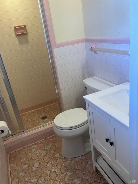 Tiny photo for 121 Gatlin St, Lynchburg, VA 24502 (MLS # 364621)