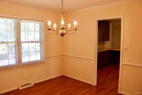 Tiny photo for 121 Gatlin St, Lynchburg, VA 24502 (MLS # 364621)