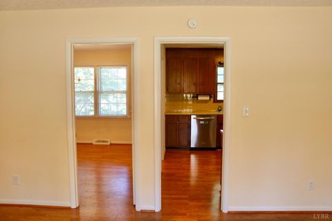 Tiny photo for 121 Gatlin St, Lynchburg, VA 24502 (MLS # 364621)