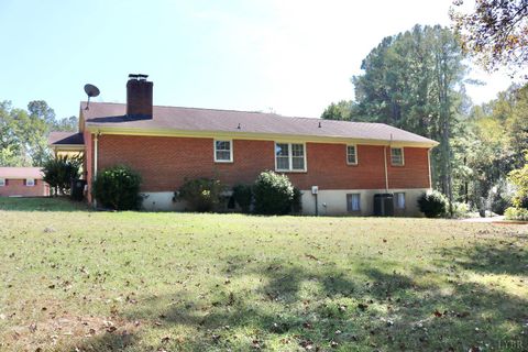 Tiny photo for 121 Gatlin St, Lynchburg, VA 24502 (MLS # 364621)