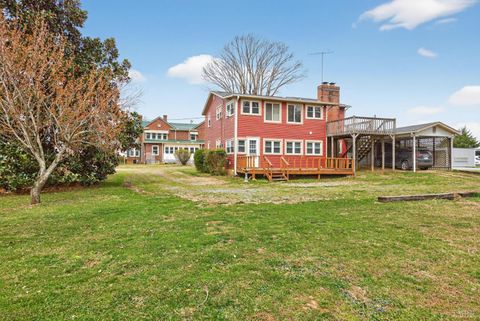 Tiny photo for 412 N Main Street, Gretna, VA 24557 (MLS # 365384)