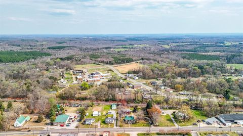 Tiny photo for 412 N Main Street, Gretna, VA 24557 (MLS # 365384)