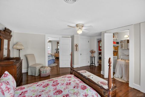Tiny photo for 412 N Main Street, Gretna, VA 24557 (MLS # 365384)