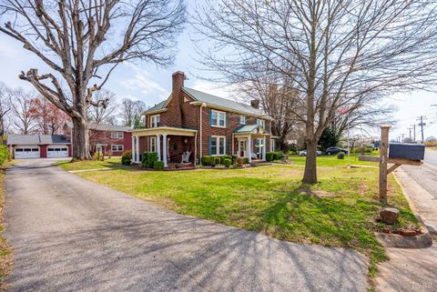Tiny photo for 412 N Main Street, Gretna, VA 24557 (MLS # 365384)