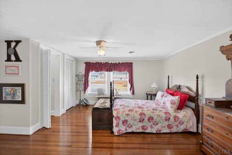 Tiny photo for 412 N Main Street, Gretna, VA 24557 (MLS # 365384)