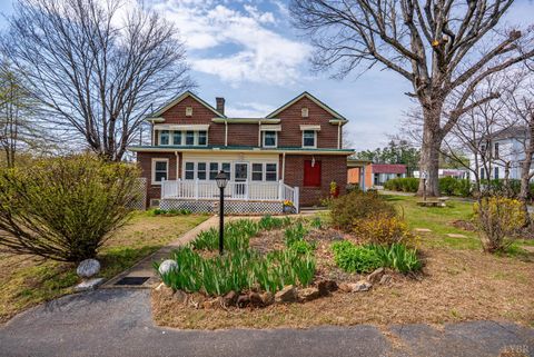 Tiny photo for 412 N Main Street, Gretna, VA 24557 (MLS # 365384)