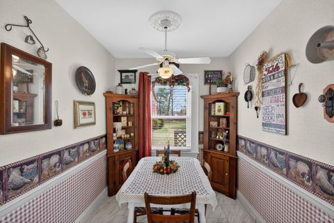 Tiny photo for 412 N Main Street, Gretna, VA 24557 (MLS # 365384)