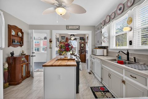 Tiny photo for 412 N Main Street, Gretna, VA 24557 (MLS # 365384)