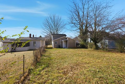 Tiny photo for 2518 Carter Street, Lynchburg, VA 24501 (MLS # 364100)