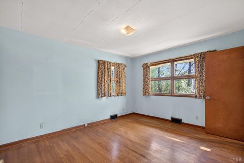 Tiny photo for 2134 Woodcrest Drive, Lynchburg, VA 24503 (MLS # 365839)