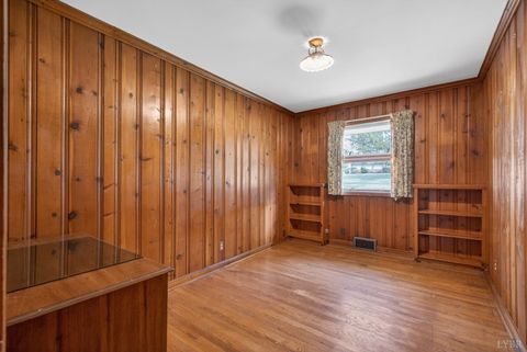 Tiny photo for 2134 Woodcrest Drive, Lynchburg, VA 24503 (MLS # 365839)