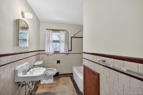 Tiny photo for 2134 Woodcrest Drive, Lynchburg, VA 24503 (MLS # 365839)