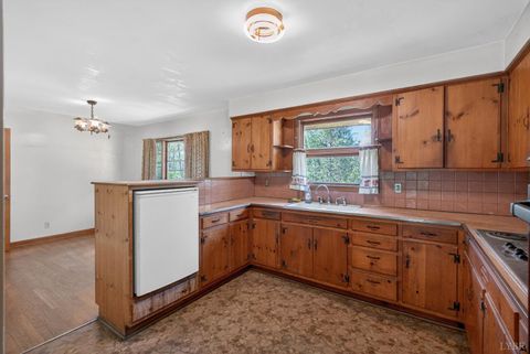 Tiny photo for 2134 Woodcrest Drive, Lynchburg, VA 24503 (MLS # 365839)