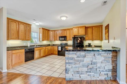 Tiny photo for 47 TYLER CT Ct, Evington, VA 24550 (MLS # 365902)