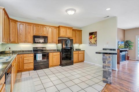 Tiny photo for 47 TYLER CT Ct, Evington, VA 24550 (MLS # 365902)
