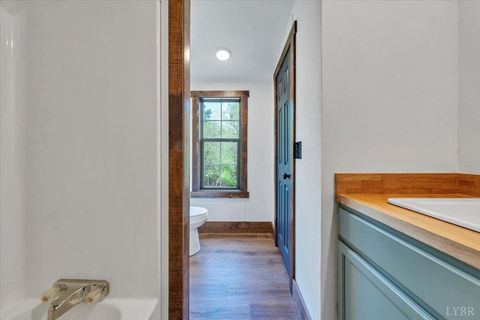 Tiny photo for 2781 Johnson School Road, Thaxton, VA 24174 (MLS # 366001)