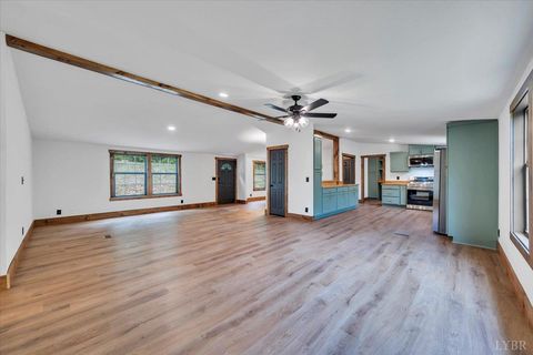Tiny photo for 2781 Johnson School Road, Thaxton, VA 24174 (MLS # 366001)