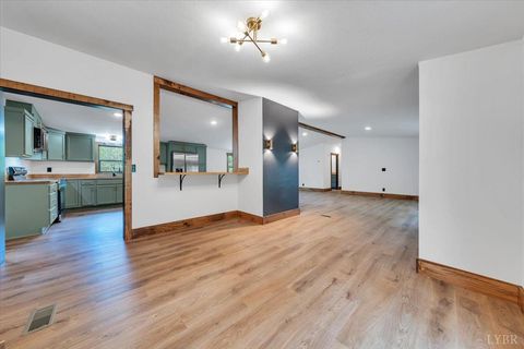 Tiny photo for 2781 Johnson School Road, Thaxton, VA 24174 (MLS # 366001)
