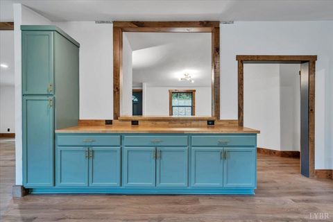 Tiny photo for 2781 Johnson School Road, Thaxton, VA 24174 (MLS # 366001)