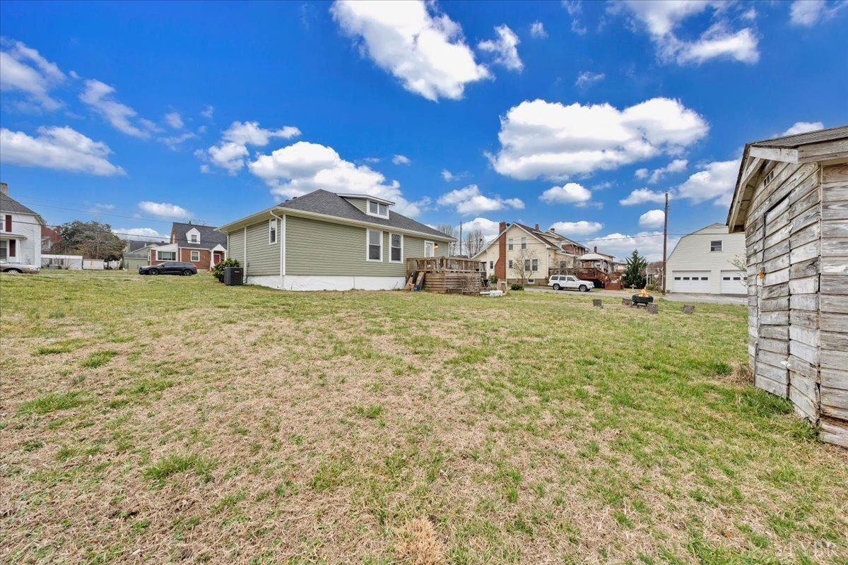305 N Blair Street, Vinton, Virginia image 28