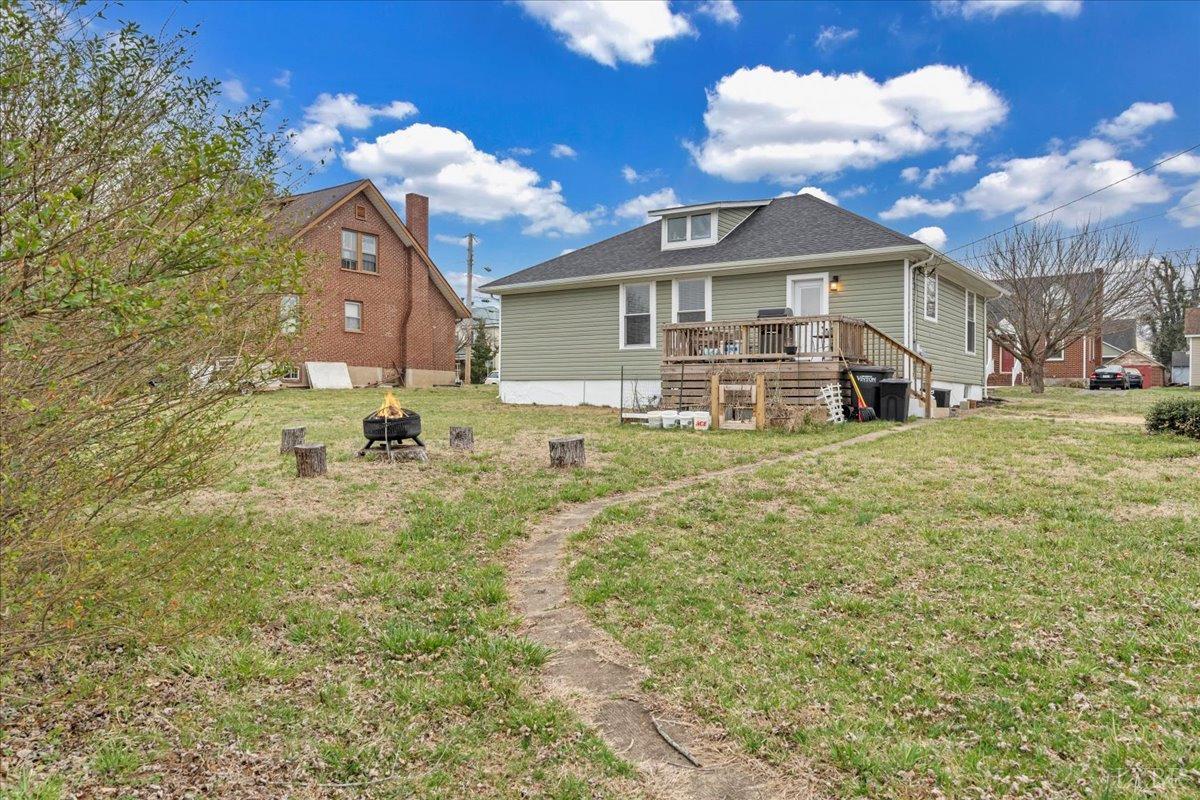 305 N Blair Street, Vinton, Virginia image 24