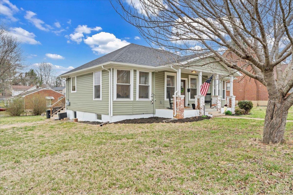 305 N Blair Street, Vinton, Virginia image 35