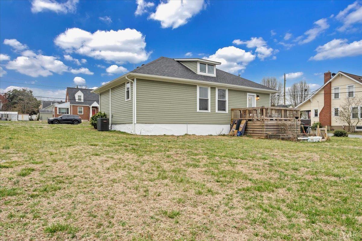 305 N Blair Street, Vinton, Virginia image 27
