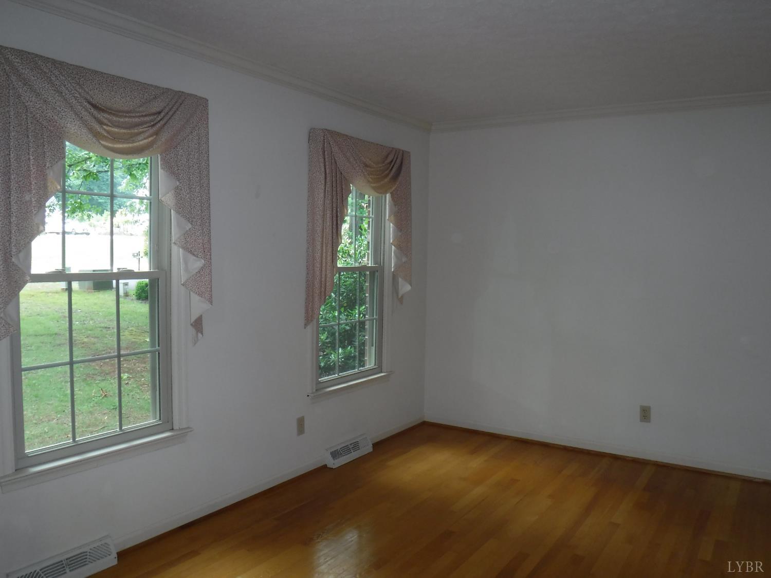 1184 Abbey Place Pl, Forest, Virginia image 12