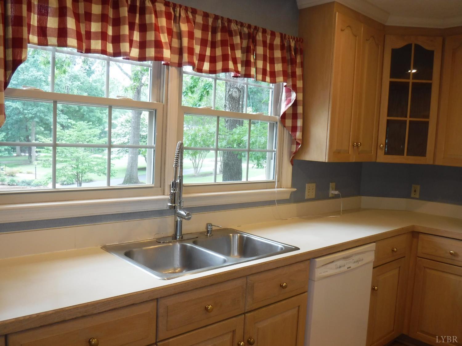1184 Abbey Place Pl, Forest, Virginia image 24